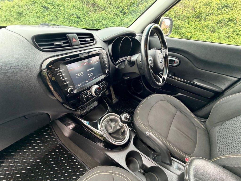USED 2014 14 KIA SOUL 1.6 CRDi Connect Plus SUV // 5dr // Diesel // Manual // Euro 5 (126 bhp) // px swap 