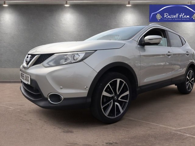 View our NISSAN QASHQAI