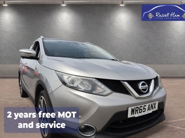 View our NISSAN QASHQAI