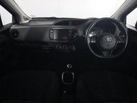 USED 2018 18 TOYOTA YARIS 1.5 VVT-i Icon Tech Hatchback 5dr Petrol Manual Euro 6 (111 ps) 