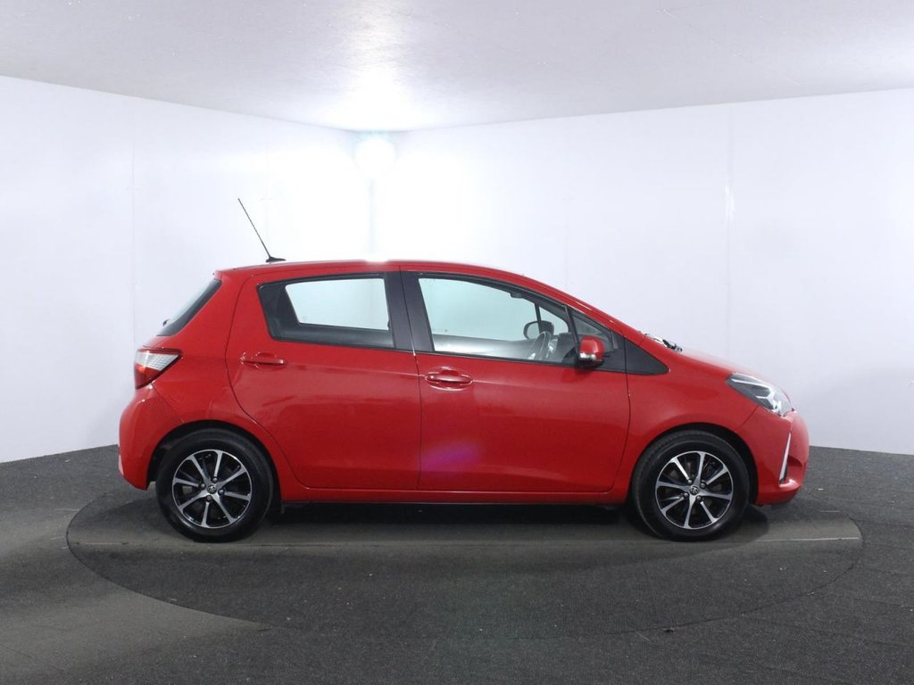 USED 2018 18 TOYOTA YARIS 1.5 VVT-i Icon Tech Hatchback 5dr Petrol Manual Euro 6 (111 ps) 