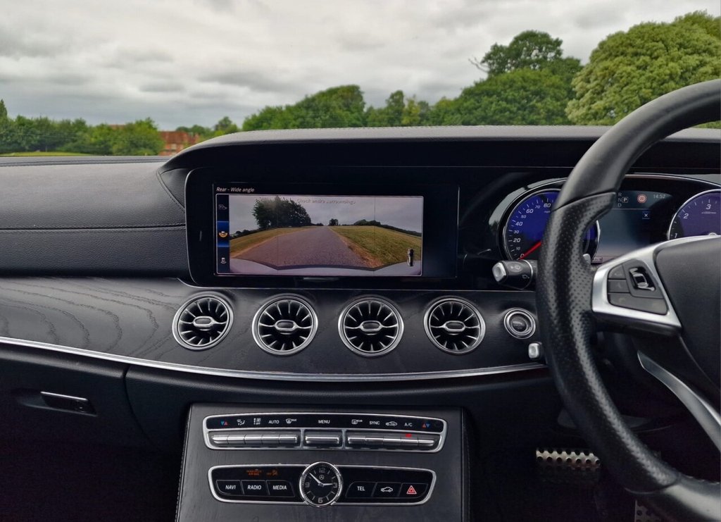 USED 2018 18 MERCEDES-BENZ E-CLASS 2.0 E220d AMG Line (Premium Plus) Coupe 2dr Diesel G-Tronic+ Euro 6 (s/s) (194 ps) FINANCE AVAILABLE