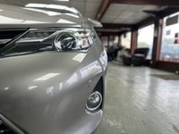 USED 2014 64 TOYOTA AURIS 1.8 VVT-h Excel Hatchback 5dr Petrol Hybrid CVT Euro 5 (s/s) (136 ps) Full Toyota History