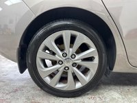 USED 2014 64 TOYOTA AURIS 1.8 VVT-h Excel Hatchback 5dr Petrol Hybrid CVT Euro 5 (s/s) (136 ps) Full Toyota History