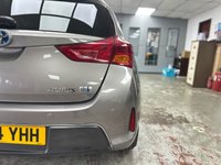 USED 2014 64 TOYOTA AURIS 1.8 VVT-h Excel Hatchback 5dr Petrol Hybrid CVT Euro 5 (s/s) (136 ps) Full Toyota History