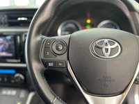 USED 2014 64 TOYOTA AURIS 1.8 VVT-h Excel Hatchback 5dr Petrol Hybrid CVT Euro 5 (s/s) (136 ps) Full Toyota History