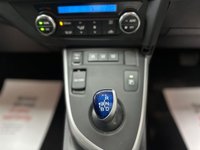 USED 2014 64 TOYOTA AURIS 1.8 VVT-h Excel Hatchback 5dr Petrol Hybrid CVT Euro 5 (s/s) (136 ps) Full Toyota History