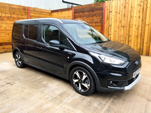 View our FORD GRAND TOURNEO CONNECT