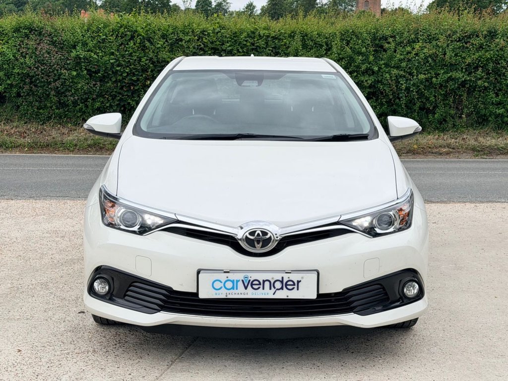 USED 2018 18 TOYOTA AURIS 1.2 VVT-i Icon Hatchback 5dr Petrol Manual Euro 6 (s/s) (116 ps) Camera|8 Services|Bluetooth|Lane Departure|