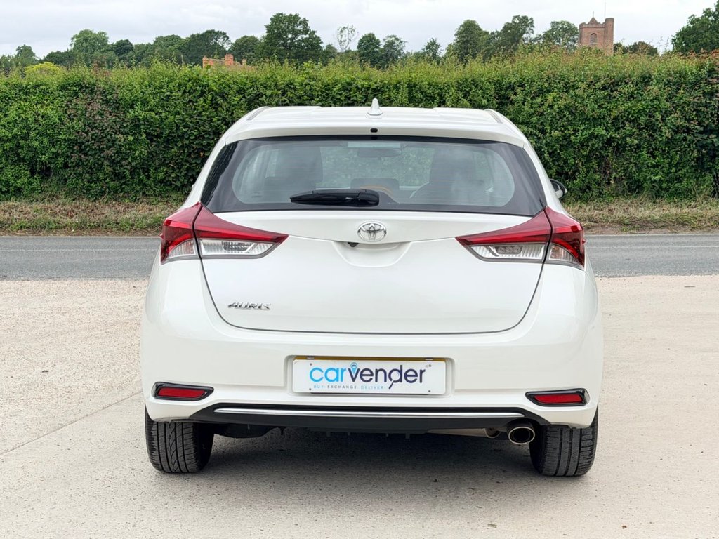USED 2018 18 TOYOTA AURIS 1.2 VVT-i Icon Hatchback 5dr Petrol Manual Euro 6 (s/s) (116 ps) Camera|8 Services|Bluetooth|Lane Departure|