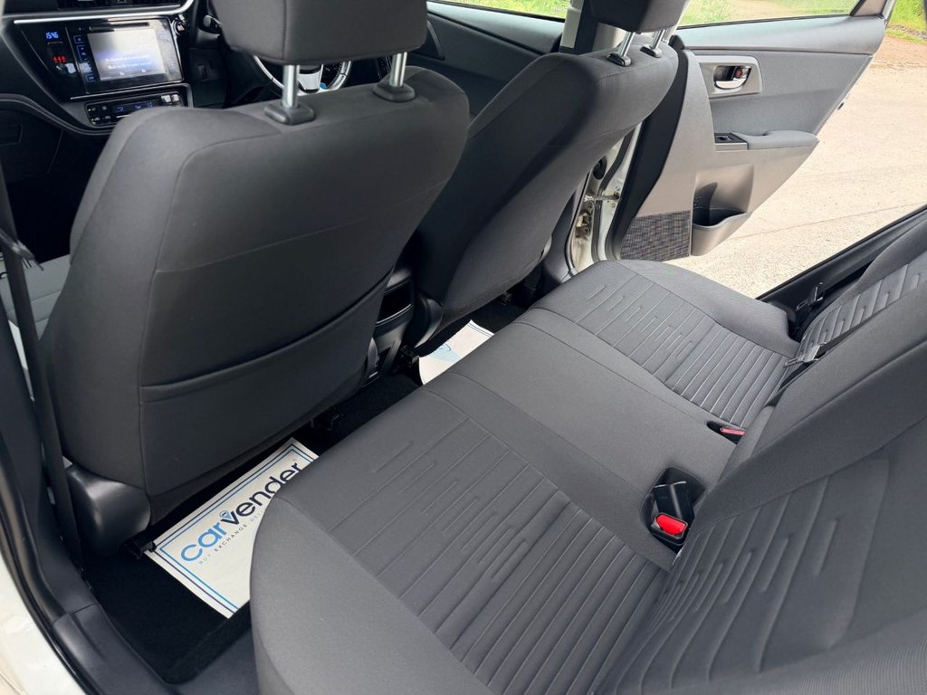 USED 2018 18 TOYOTA AURIS 1.2 VVT-i Icon Hatchback 5dr Petrol Manual Euro 6 (s/s) (116 ps) Camera|8 Services|Bluetooth|Lane Departure|