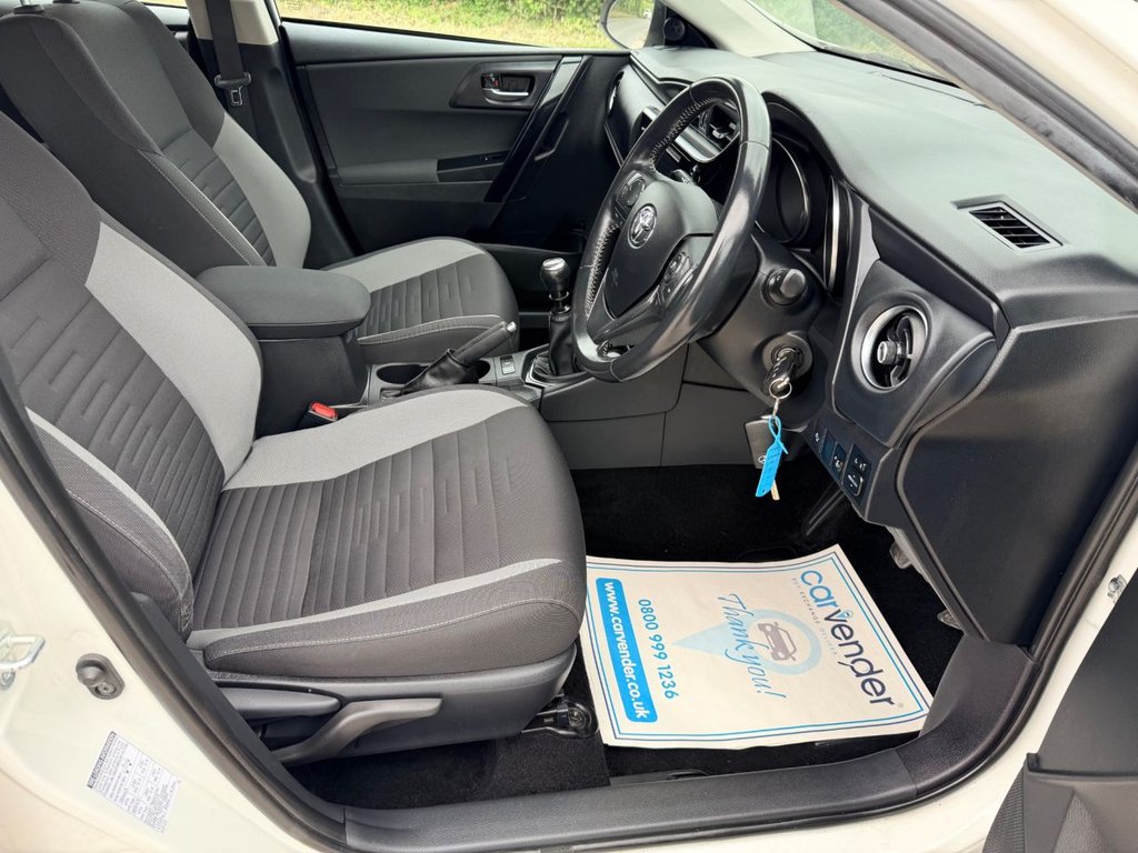 USED 2018 18 TOYOTA AURIS 1.2 VVT-i Icon Hatchback 5dr Petrol Manual Euro 6 (s/s) (116 ps) Camera|8 Services|Bluetooth|Lane Departure|
