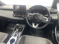 USED 2019 19 TOYOTA COROLLA 2.0 VVT-h Excel Hatchback 5dr Petrol Hybrid CVT Euro 6 (s/s) (184 ps) FULL MAIN DEALER HISTORY + SAT NAV
