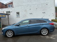 USED 2012 12 HYUNDAI I40 1.7 CRDi Premium Estate 5dr Diesel Manual Euro 5 (136 ps) THIS FAMILY ESTATE 1.7 DIESEL COMES WITH AN MOT UNTIL MAY 2027, COMPREHENSIVE SERVICE HISTORY, SAT NAV, FULL LEATHER INTERIOR INCLUDING HEATED FRONT SEATS AND MORE