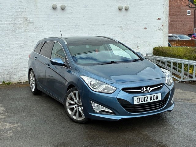 View our Hyundai I40 1.7 CRDi Premium Estate 5dr Diesel Manual Euro 5 (136 ps)