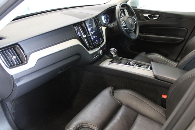 View our VOLVO XC60