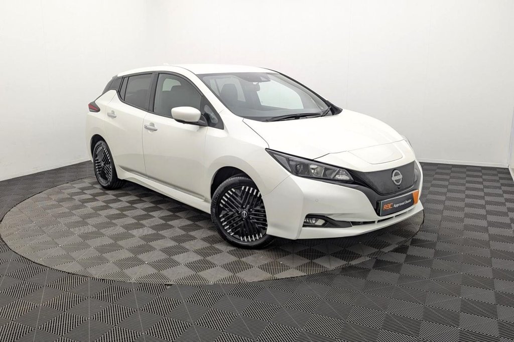 USED 2022 72 NISSAN LEAF 59kWh e+ N-Connecta Hatchback 5dr Electric Auto (217 ps) Keyless Entry, Rear Camera,DAB