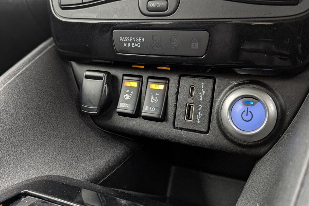 USED 2022 72 NISSAN LEAF 59kWh e+ N-Connecta Hatchback 5dr Electric Auto (217 ps) Keyless Entry, Rear Camera,DAB