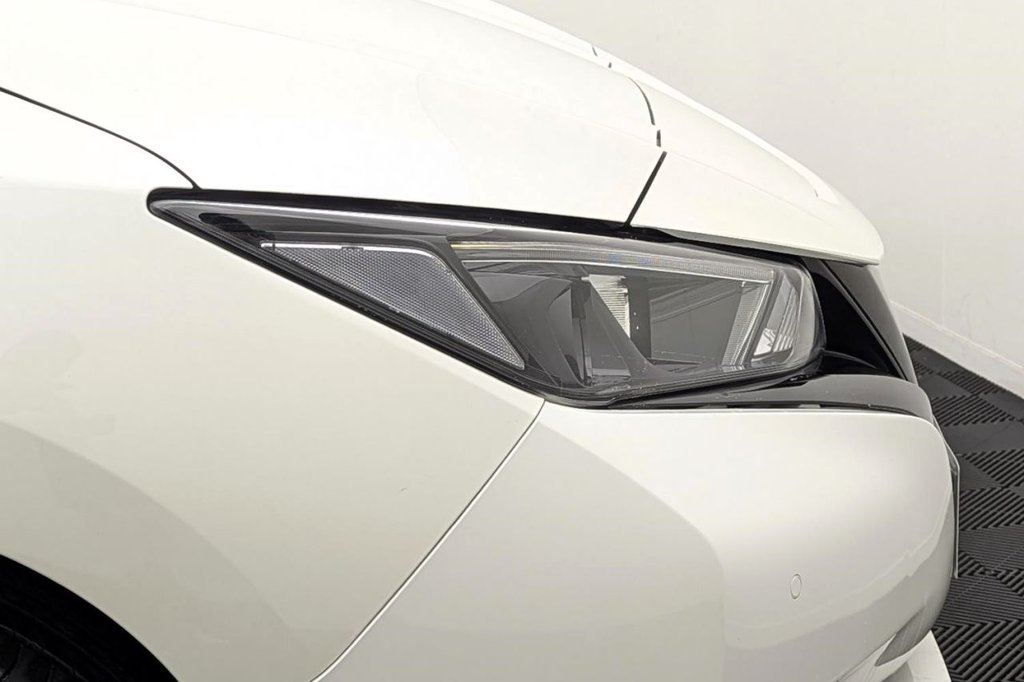 USED 2022 72 NISSAN LEAF 59kWh e+ N-Connecta Hatchback 5dr Electric Auto (217 ps) Keyless Entry, Rear Camera,DAB
