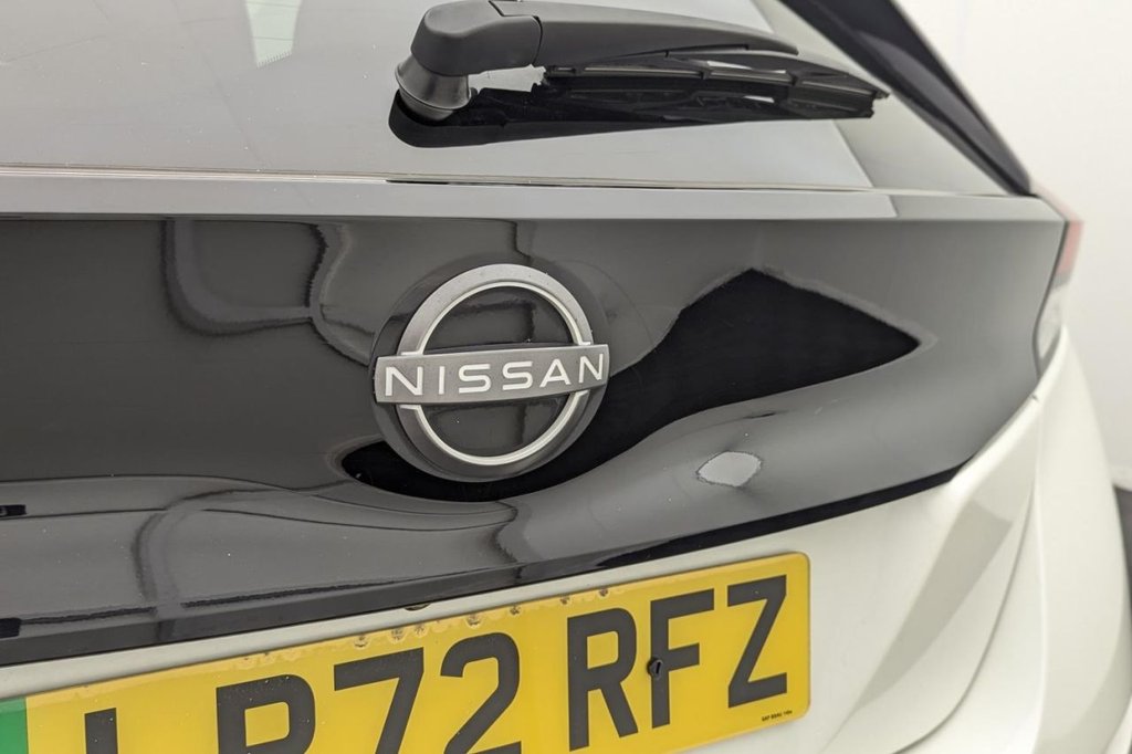 USED 2022 72 NISSAN LEAF 59kWh e+ N-Connecta Hatchback 5dr Electric Auto (217 ps) Keyless Entry, Rear Camera,DAB