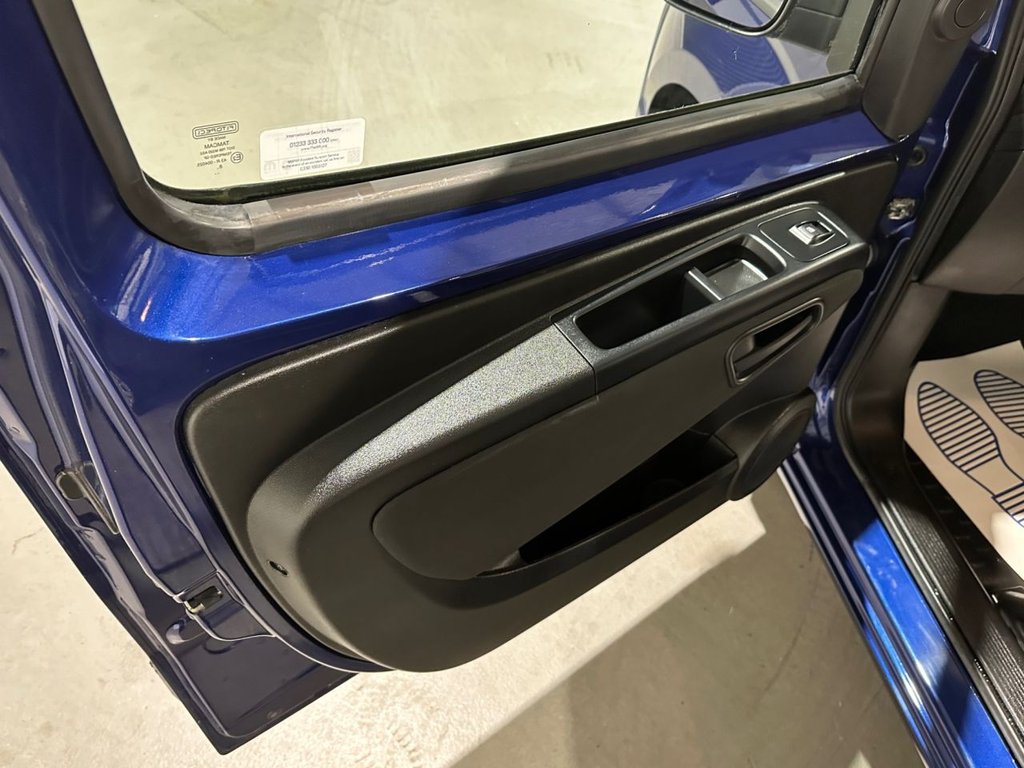 USED 2019 19 FIAT QUBO 1.4 Lounge MPV 5dr Petrol Euro 6 (77 ps) wheelchair access vehicle  