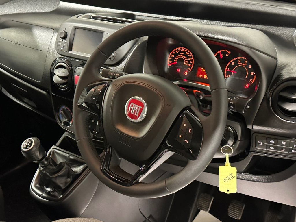 USED 2019 19 FIAT QUBO 1.4 Lounge MPV 5dr Petrol Euro 6 (77 ps) wheelchair access vehicle  