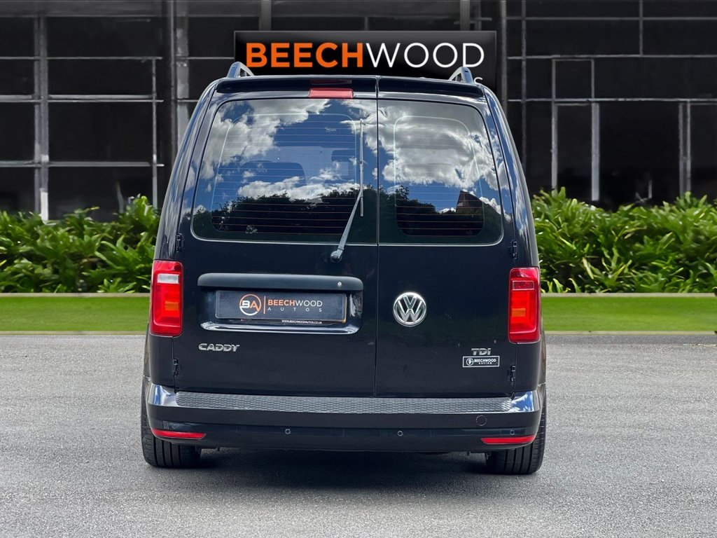 USED 2017 67 VOLKSWAGEN CADDY MAXI 2.0 TDi C20 Maxi Combi Van 5dr Diesel Manual FWD (Window) (128 g/km, 101 bhp) 5  SEATER WITH AIR CON!