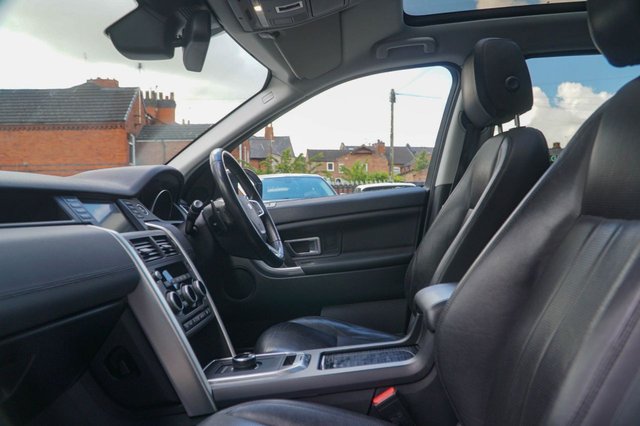 View our LAND ROVER DISCOVERY SPORT