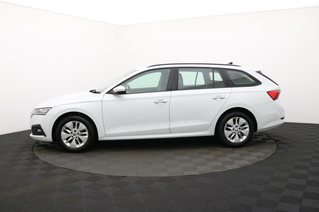 USED 2021 21 SKODA OCTAVIA 1.0 TSI SE Technology Estate 5dr Petrol Manual Euro 6 (s/s) (110 ps) Car Play, Sat Nav, Sensors