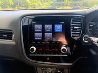 USED 2021 21 MITSUBISHI OUTLANDER 2.4h TwinMotor 13.8kWh Dynamic Safety SUV 5dr Petrol Plug-in Hybrid CVT 4WD Euro 6 (s/s) (224 ps) low mileage + comprehensive warranty