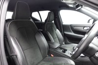 USED 2020 20 VOLVO XC40 1.5 T3 R-Design SUV 5dr Petrol Manual Euro 6 (s/s) (163 ps) EXCELLENT HISTORY+SAT NAV