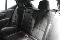 USED 2020 20 VOLVO XC40 1.5 T3 R-Design SUV 5dr Petrol Manual Euro 6 (s/s) (163 ps) EXCELLENT HISTORY+SAT NAV