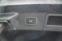 USED 2018 68 LAND ROVER RANGE ROVER VELAR 2.0 D180 R-Dynamic SE SUV 5dr Diesel Auto 4WD Euro 6 (s/s) (180 ps) 