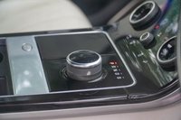 USED 2018 68 LAND ROVER RANGE ROVER VELAR 2.0 D180 R-Dynamic SE SUV 5dr Diesel Auto 4WD Euro 6 (s/s) (180 ps) 