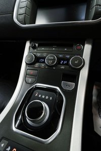 USED 2012 12 LAND ROVER RANGE ROVER EVOQUE 2.2 SD4 Dynamic Auto 4WD Euro 5 5dr Service History ...