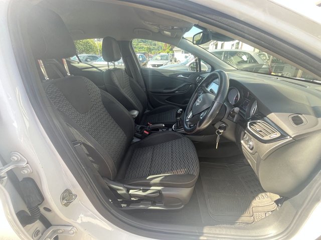 View our VAUXHALL ASTRA