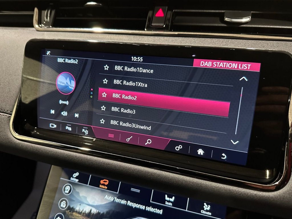 USED 2020 20 LAND ROVER RANGE ROVER EVOQUE 2.0 D180 MHEV R-Dynamic SE SUV 5dr Diesel Auto 4WD Euro 6 (s/s) (180 ps) 