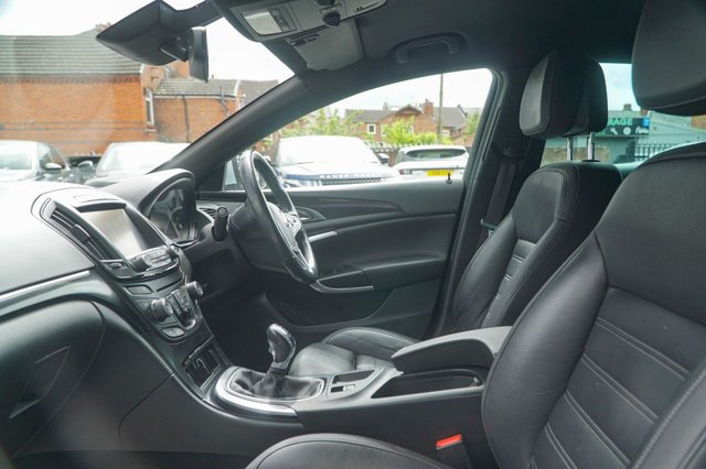 View our VAUXHALL INSIGNIA