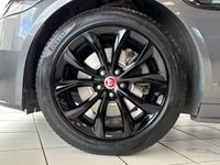 USED 2017 G JAGUAR XF 2.0d R-Sport Saloon 4dr Diesel Auto Euro 6 (s/s) (240 ps) 