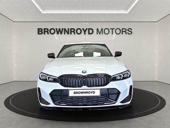 View our BMW 3 SERIES