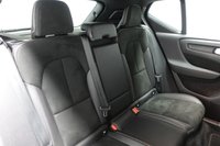 USED 2020 20 VOLVO XC40 1.5 T3 R-Design SUV 5dr Petrol Manual Euro 6 (s/s) (163 ps) HISTORY+DIGI DASH+SAT NAV
