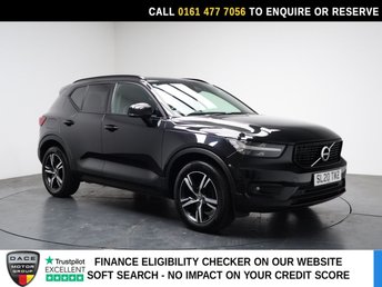 2020 VOLVO XC40