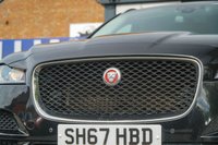 USED 2017 67 JAGUAR F-PACE 2.0 D165 Prestige SUV 5dr Diesel Manual Euro 6 (s/s) (163 ps) 