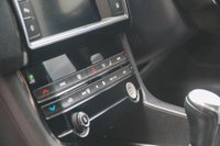 USED 2017 67 JAGUAR F-PACE 2.0 D165 Prestige SUV 5dr Diesel Manual Euro 6 (s/s) (163 ps) 