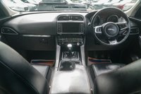 USED 2017 67 JAGUAR F-PACE 2.0 D165 Prestige SUV 5dr Diesel Manual Euro 6 (s/s) (163 ps) 