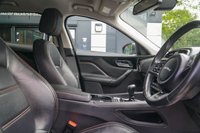 USED 2017 67 JAGUAR F-PACE 2.0 D165 Prestige SUV 5dr Diesel Manual Euro 6 (s/s) (163 ps) 