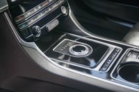USED 2016 03 JAGUAR XE 2.0d R-Sport Saloon 4dr Diesel Auto AWD Euro 6 (s/s) (180 ps) 