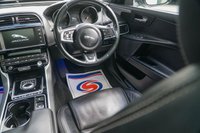USED 2016 03 JAGUAR XE 2.0d R-Sport Saloon 4dr Diesel Auto AWD Euro 6 (s/s) (180 ps) 