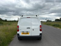 USED 2021 71 VAUXHALL COMBO 1.5 Turbo D 2300 Dynamic Panel Van 4dr Diesel Manual L1 H1 Euro 6 (100 ps) 