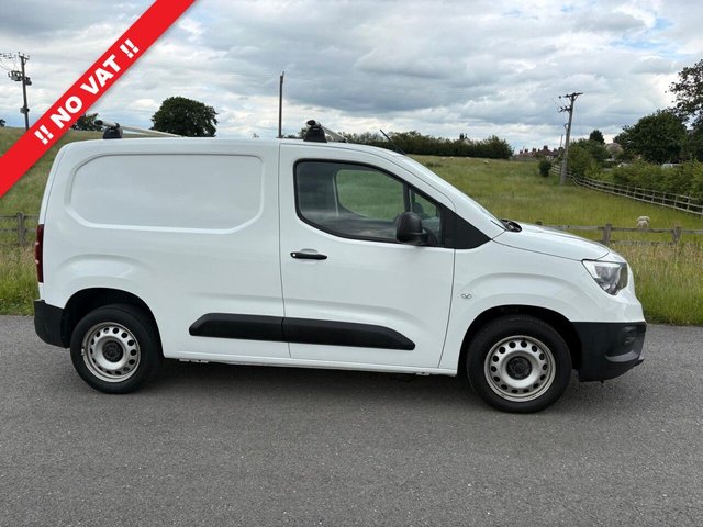 View our Vauxhall Combo 1.5 Turbo D 2300 Dynamic Panel Van 4dr Diesel Manual L1 H1 Euro 6 (100 ps)